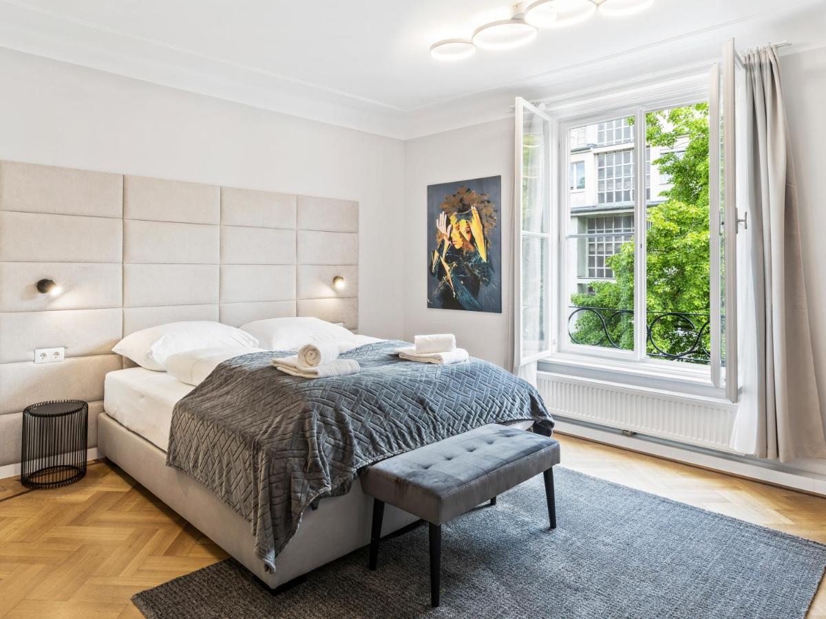 Sky9 Apartments Schoenbrunn Palace Виена Екстериор снимка